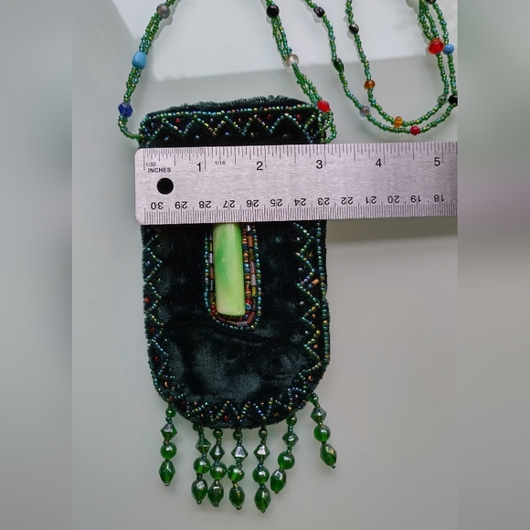 Vintage Silk Velvet Beaded Purse - Picture 7 of 9